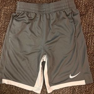 Boys size Large Nike shorts